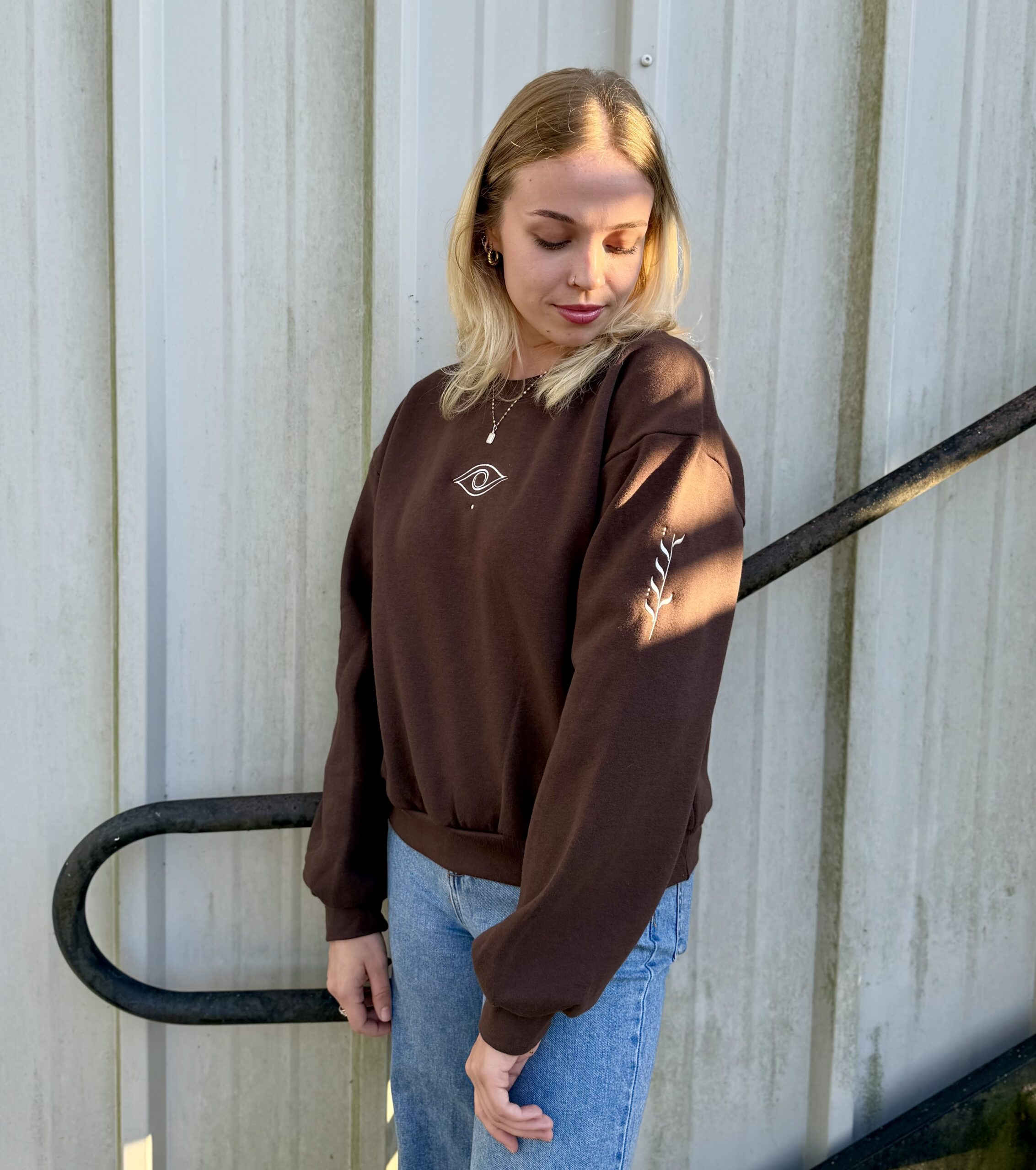 Women's Resistance & Love Crewneck